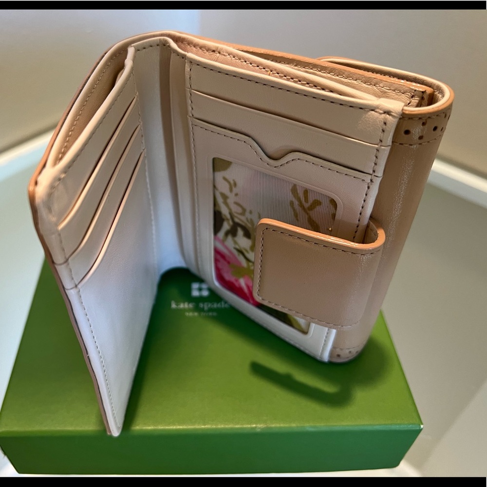 NEW kate spade ♠️ Small Wallet in Cream with Brogue Detail - Picture 5 of 13